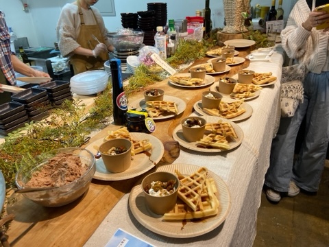 オルタナティブファーム宮古 さんの ＜沖縄・宮古島から直送！＞有機農法で育ったサトウキビを丸かじり！沖縄の風を感じる、美ら蜜スイーツ＆ランチ会