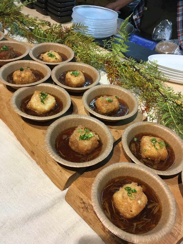 オルタナティブファーム宮古 さんの ＜沖縄・宮古島から直送！＞有機農法で育ったサトウキビを丸かじり！沖縄の風を感じる、美ら蜜スイーツ＆ランチ会