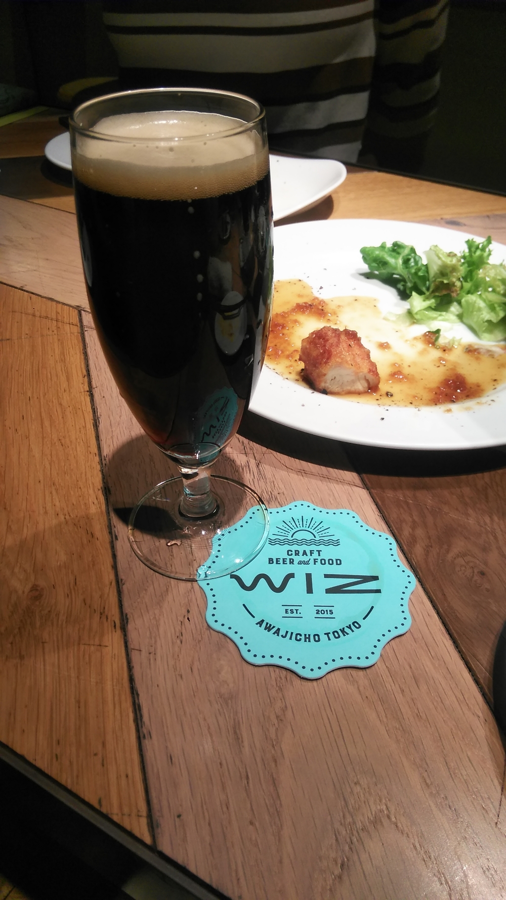 WIZ CRAFT BEER and FOOD さんの 【秋葉原】約30種類のクラフトビールが450円から楽しめる！「ちょい飲みスタンド」@WIZ CRAFT BEERandFOOD