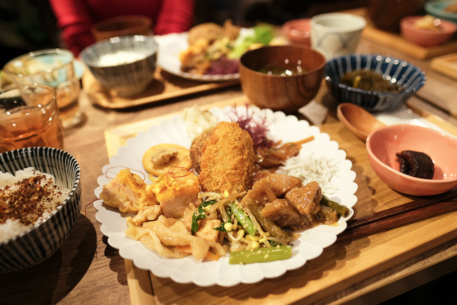 離島キッチン 日本橋店 さんの 全国400以上の「離島」から産地直送！「離島キッチン 日本橋店」で島ごはんビュッフェを楽しもう (¥4,000 ~ ¥4,999)