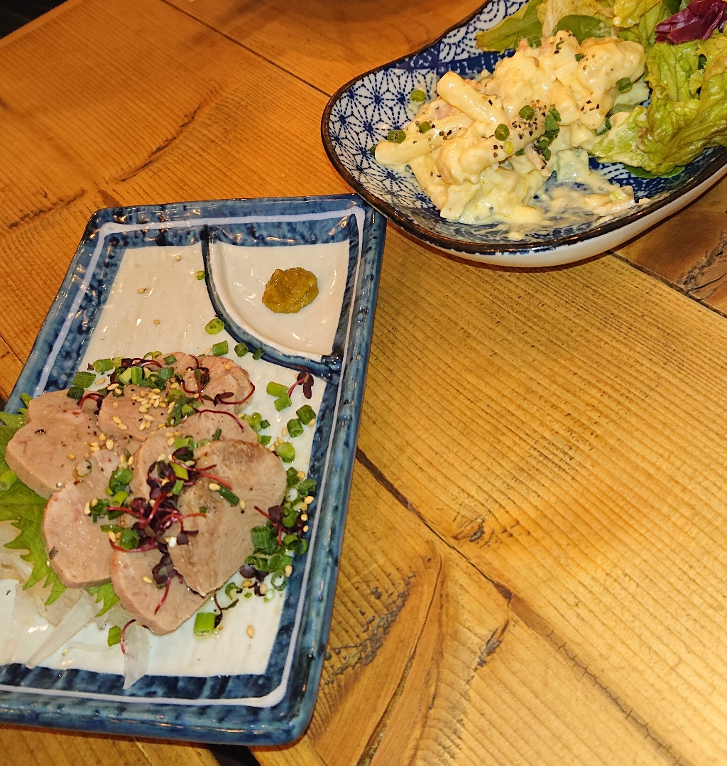 もつ焼★キャプテン 新宿店 さんの ＼20代限定！／串焼き150円〜「もつ焼★キャプテン 新宿店」で鮮度抜群のモツ串焼きを楽しもう！(¥2,000 ~ ¥2,999)