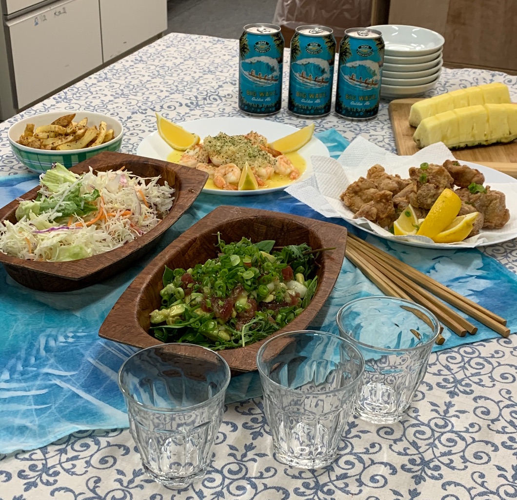 KitchHike User さんの ポキやガーリックシュリンプなどハワイアンフードを一緒に作って食べよう！ハワイのビール１本付き