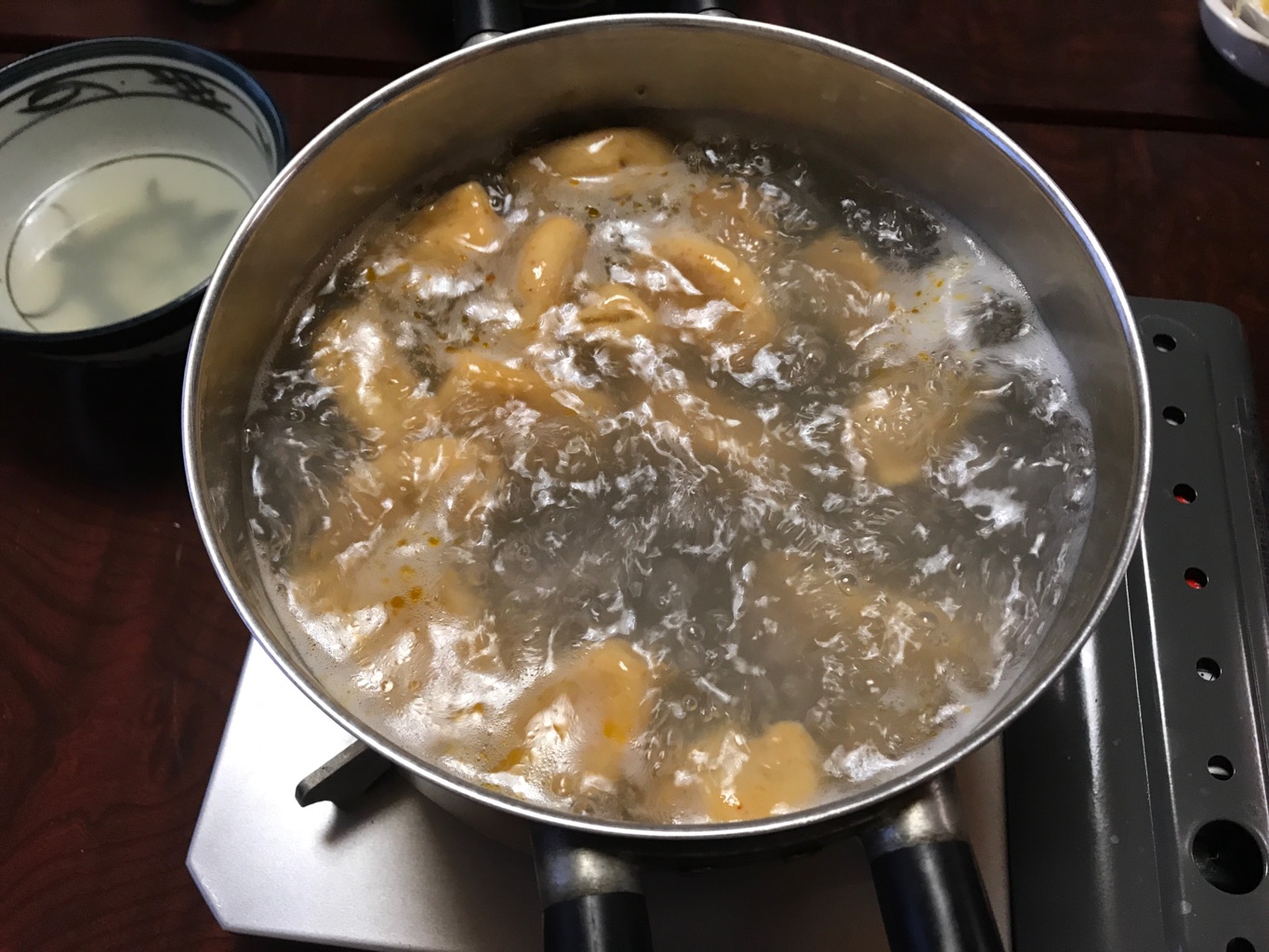 亜木 さんの 【満員御礼！団欒水餃子】皮から作る！本格水餃子をみんなで包んで食べちゃう会🥟