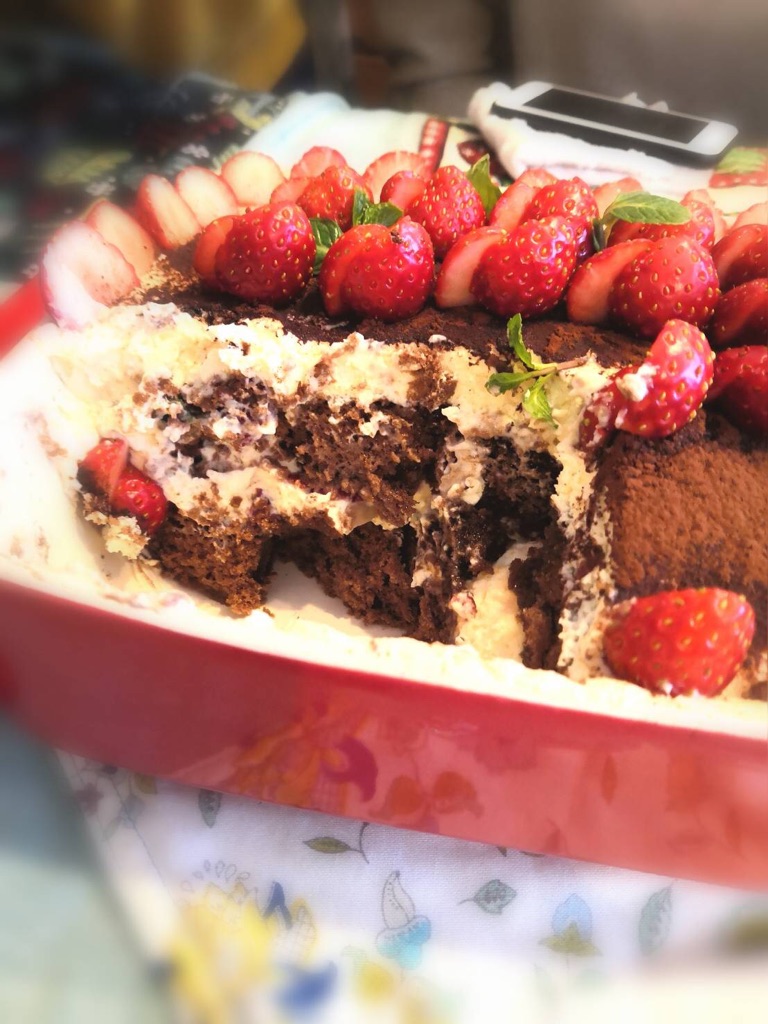 NAOMI さんの 満席御礼【実は今が旬】いちご大作戦！いちごスイーツを存分に楽しむ会〜mogmogはうす