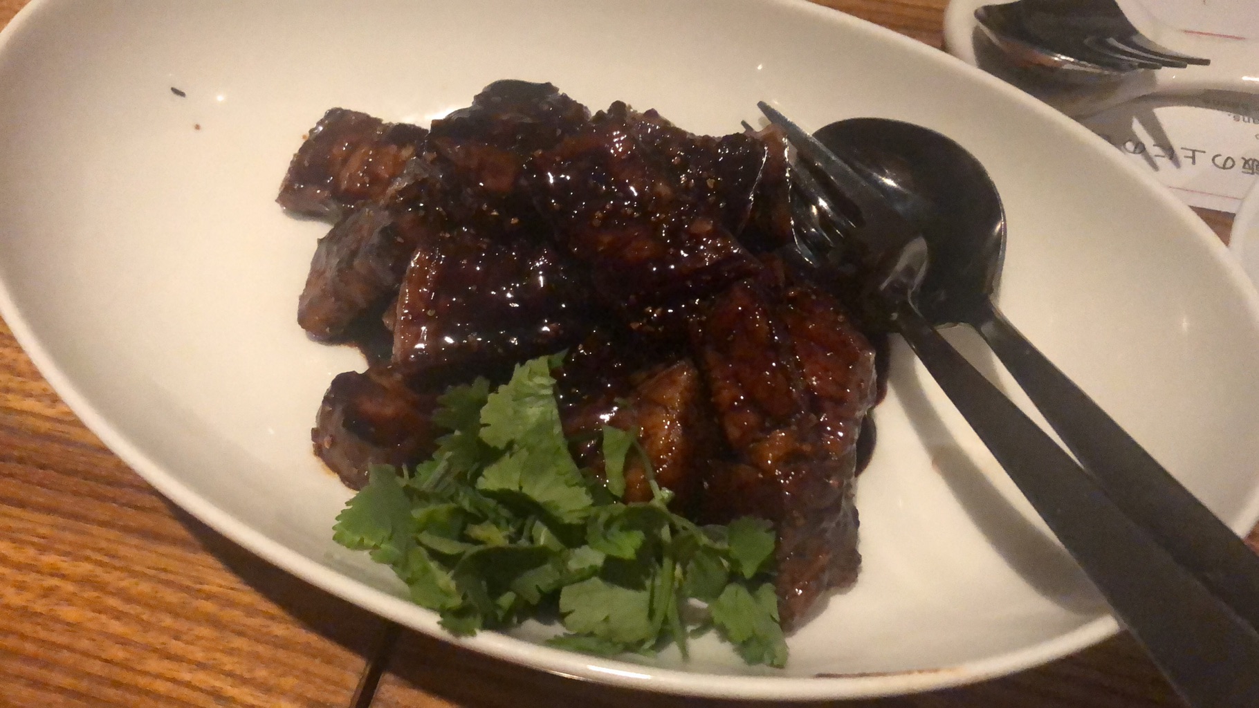 海南鶏飯食堂3 表参道店(ハイナンジーファン) さんの 【シンガポール】ソースから全て厨房で手作り！至福のシンガポール料理を楽しもう