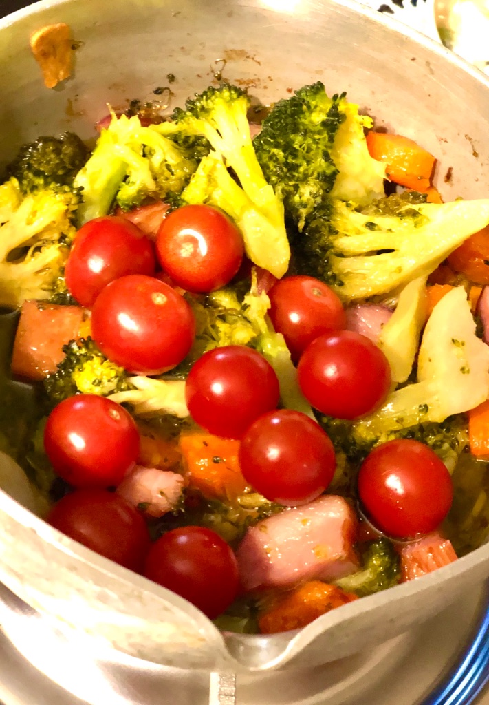 直道 さんの ローストビーフ会 in Share house たまて箱