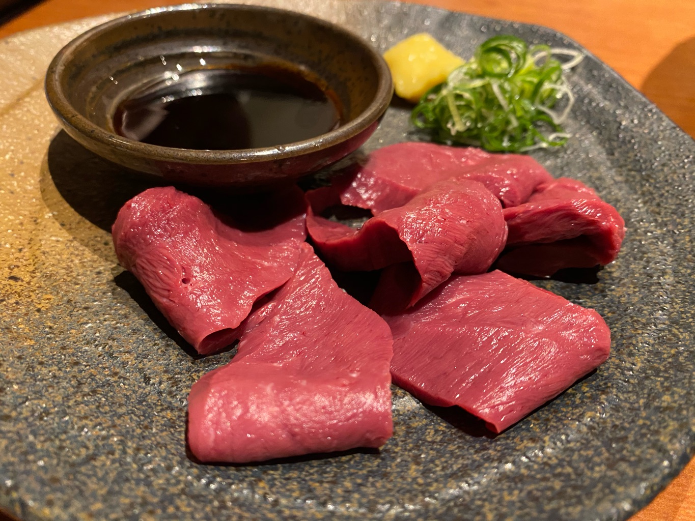 山本牛臓 麻布十番店 さんの 【🎉新店】チーズタッカルビ日本発祥の店で、ジューシーなお肉と、とろとろチーズのハーモニーを楽しもう