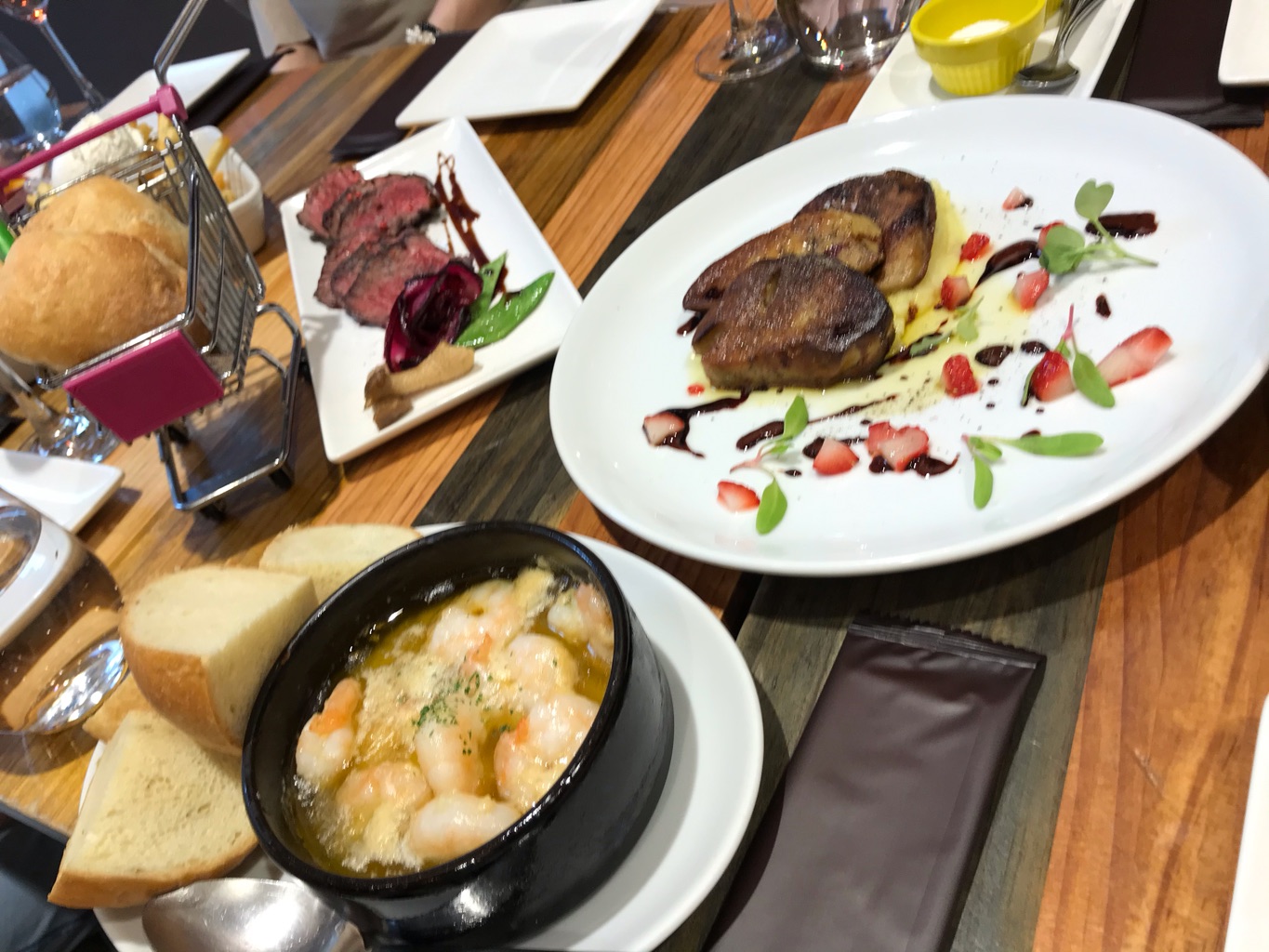 VINOSITY maxime(ヴィノシティ・マキシム) さんの 🔰さん歓迎！【参加無料】キッチハイク開催店舗の撮影モデルを募集中！🙌