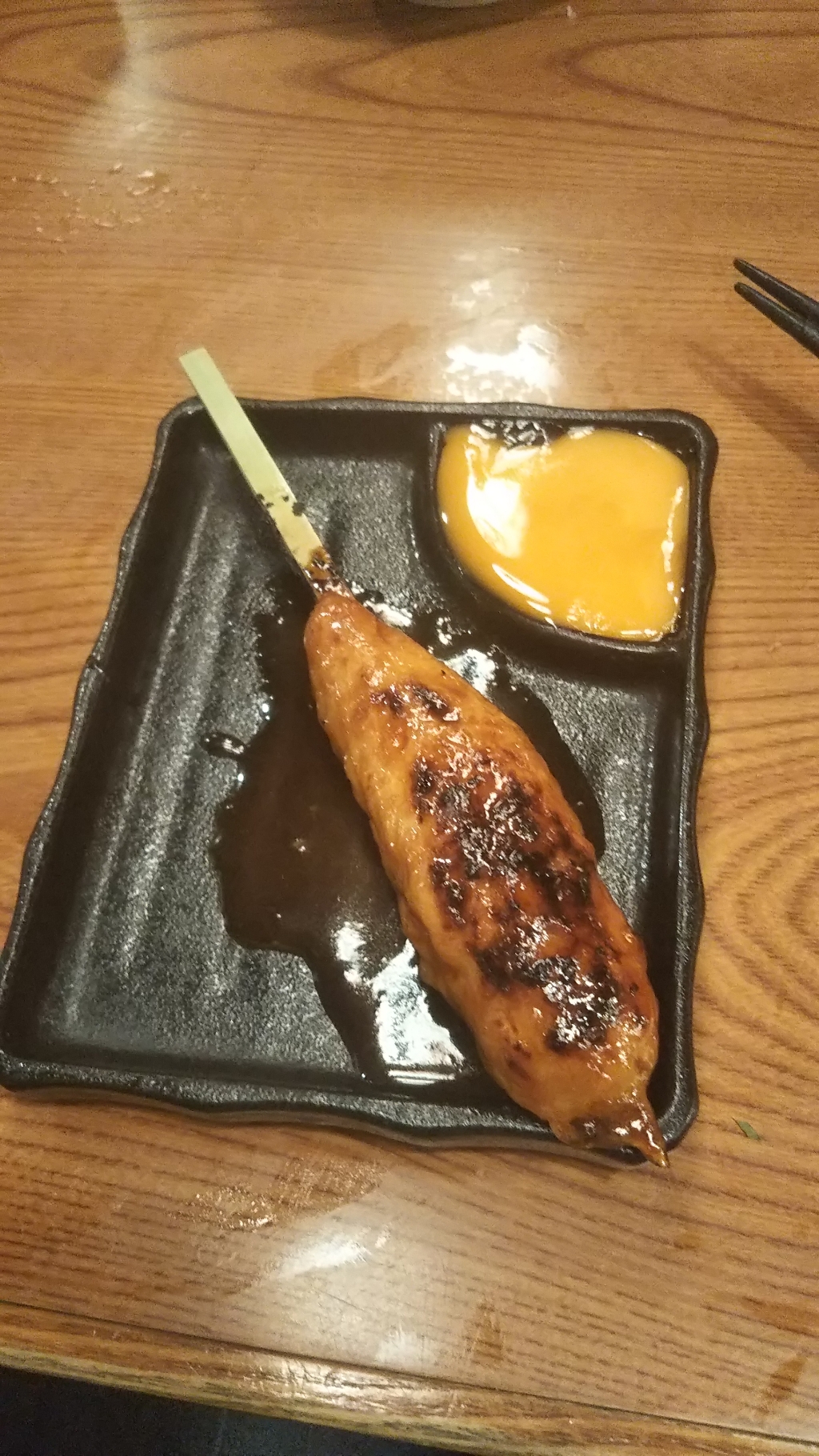 鳥番長 総本店(とりばんちょう) さんの 炭火で焼いた熱々ジューシーな焼き鳥を楽しもう！