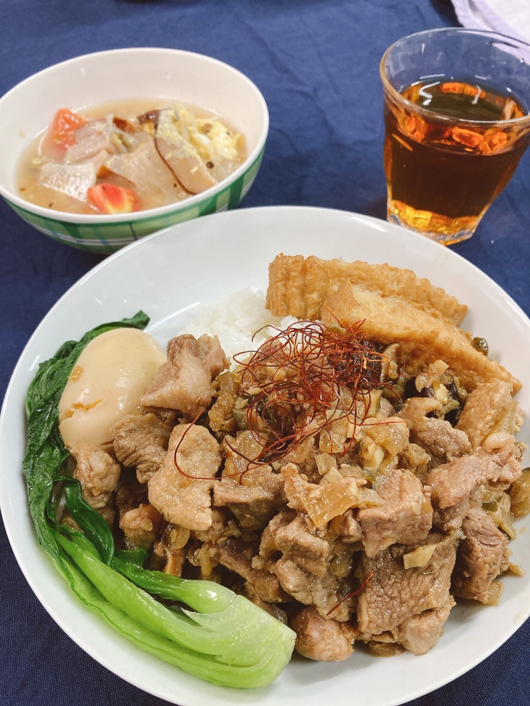 Ikuko さんの オリジナルバターチキンカレーと手作りナン・ピクルスでワイワイパーティ!