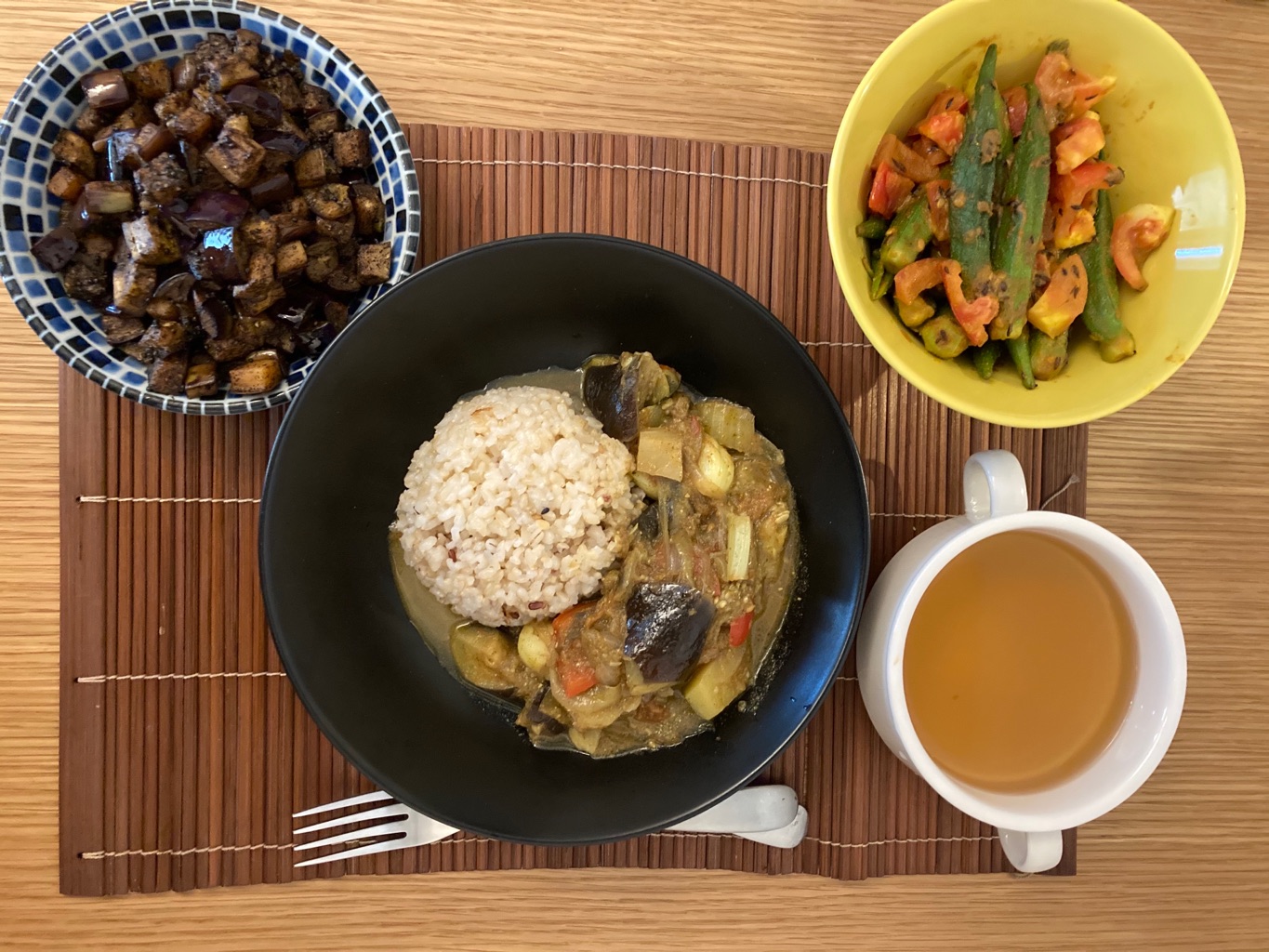 しずく さんの 新年だよ！あんもち雑煮(と各地の雑煮を比べて楽しむ)会【書初めもするよ！】