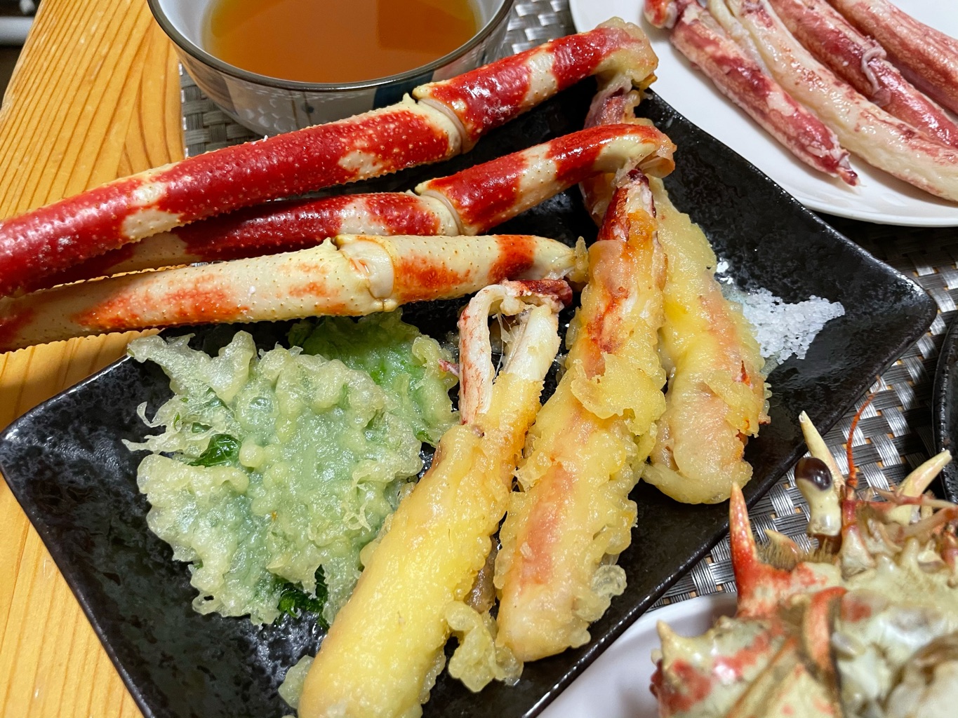 南伊豆町×JTB さんの 【人気につき追加開催】 南伊豆町から届く伊勢海老をさばいて、お刺身とお味噌汁を楽しもう＜1/10(日)〆切＞