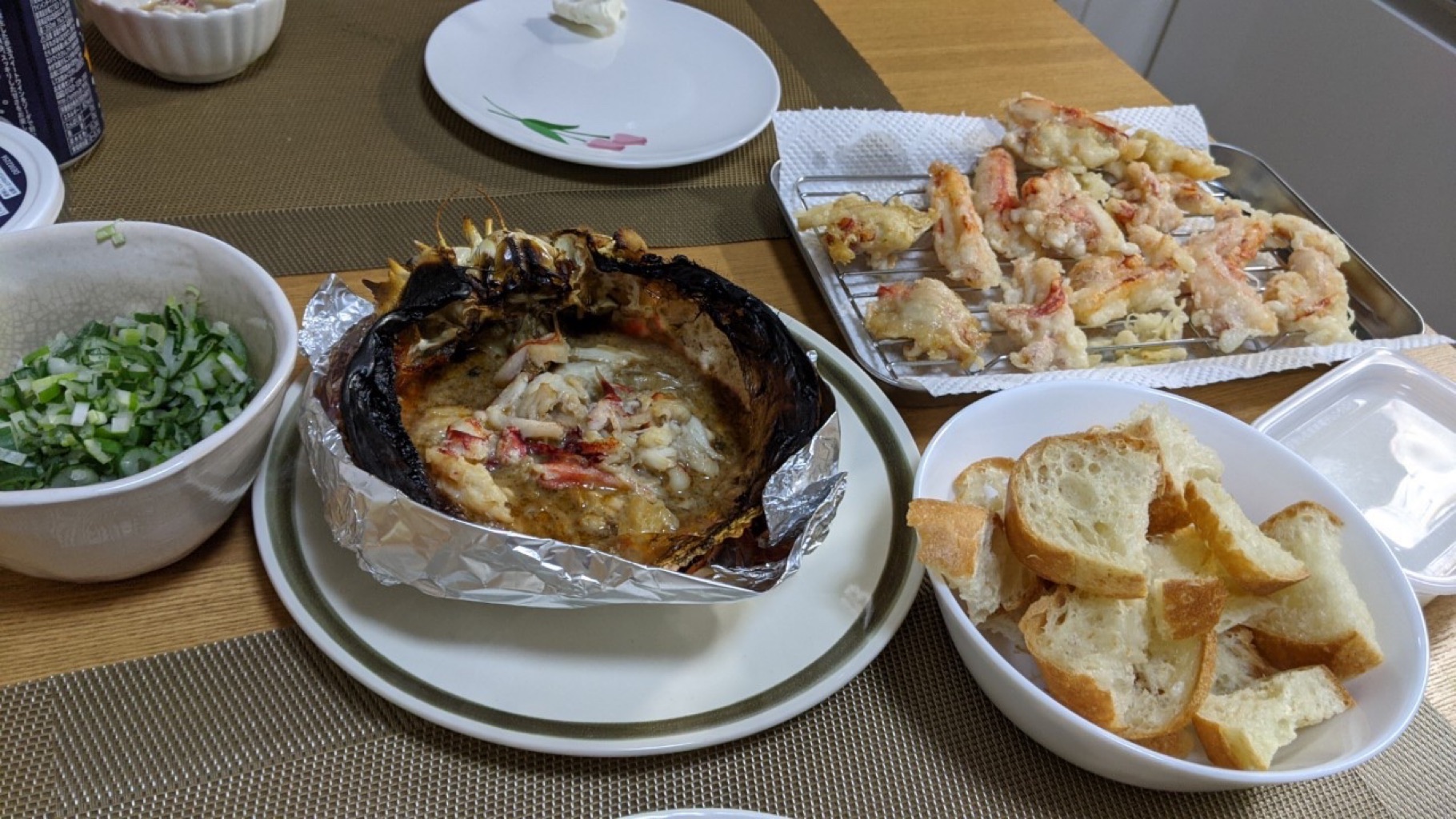 南伊豆町×JTB さんの 【人気につき追加開催】 南伊豆町から届く伊勢海老をさばいて、お刺身とお味噌汁を楽しもう＜1/10(日)〆切＞