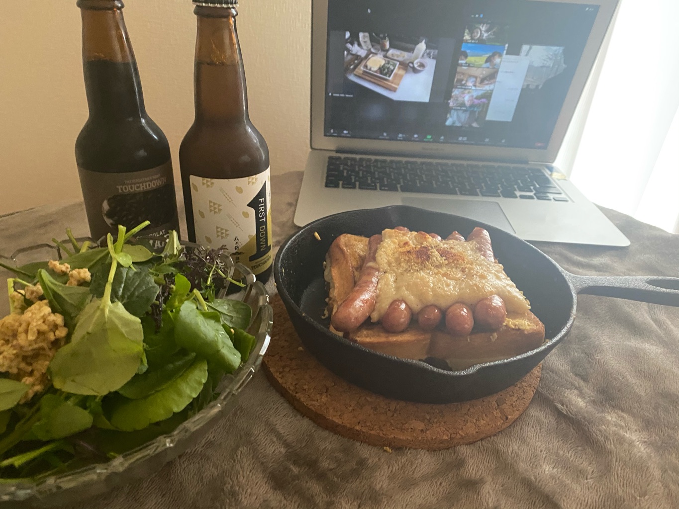 山梨県北杜市 さんの 【配信参加プラン（特産品なし）】八ヶ岳南麓の伏流水からつくられたクラフトビール、チーズ、野菜をお届け。豊かな自然に囲まれた、山梨県北杜市の魅力にふれる旅へでかけよう！